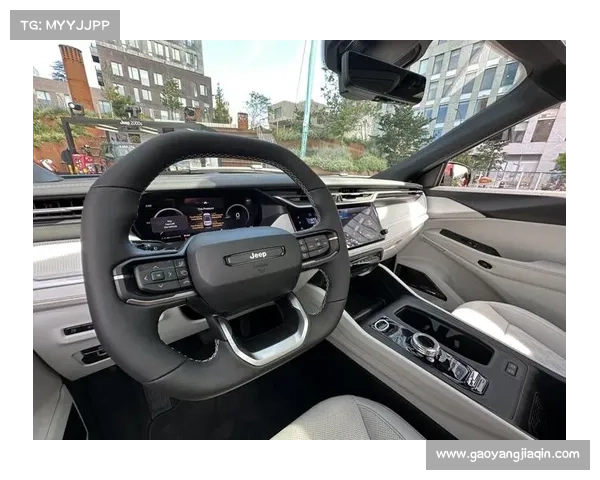 全新Jeep自由光,造型硬派时尚,内饰配置丰富,期待进入国内市场 全新Jeep自由光,造型硬派时尚,内饰配置丰富,期待进入国内市场